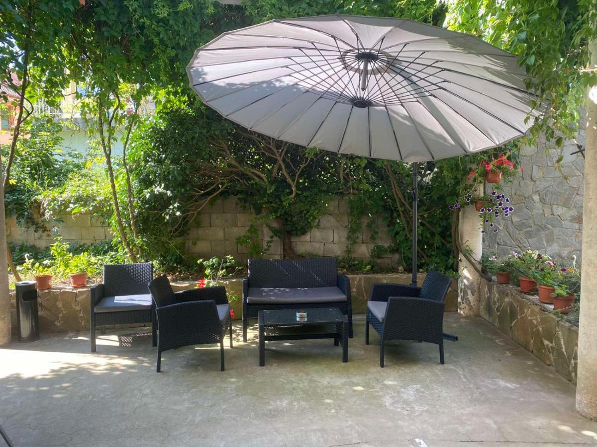 קרנבו Pancho Family Hotel מראה חיצוני תמונה